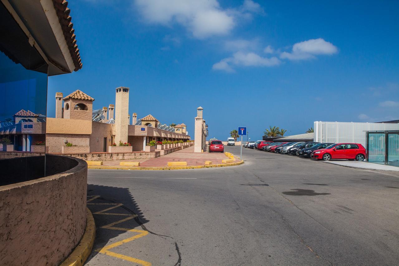 Apartamentos Turisticos Bahia Sur San Fernando Luaran gambar